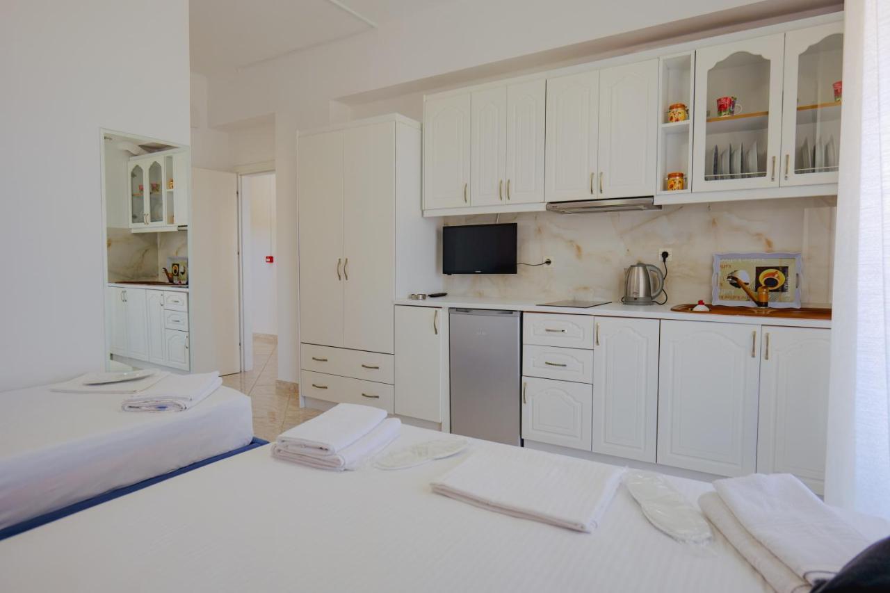Eleni Guest House Saranda Dış mekan fotoğraf