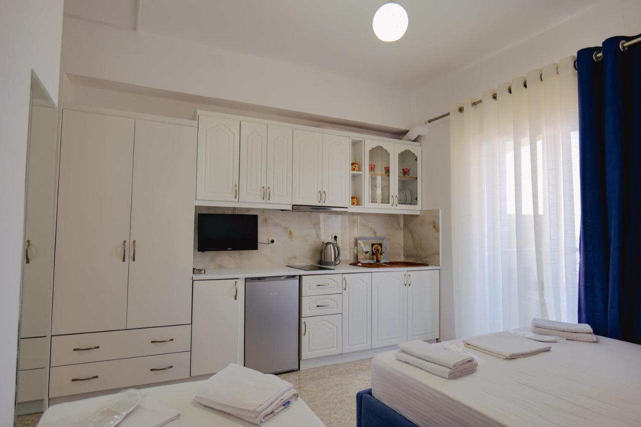 Eleni Guest House Saranda Dış mekan fotoğraf
