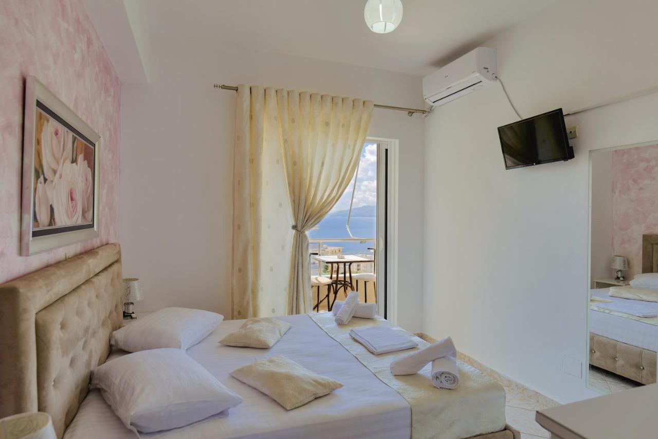Eleni Guest House Saranda Dış mekan fotoğraf