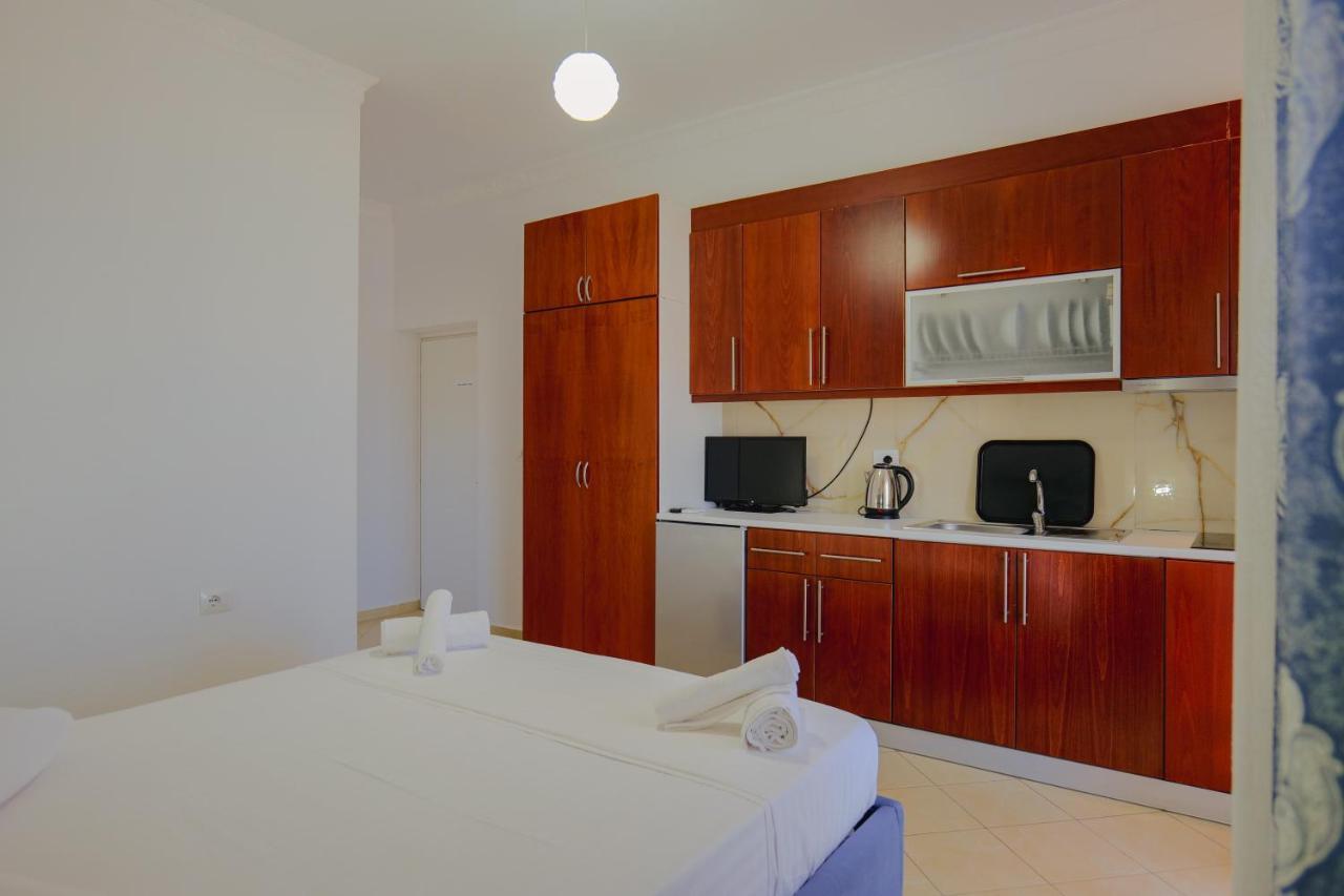 Eleni Guest House Saranda Dış mekan fotoğraf