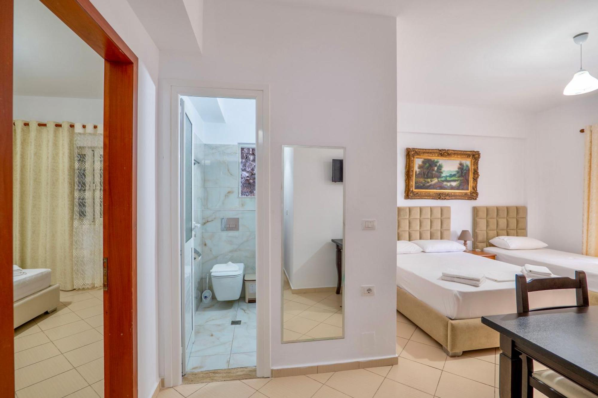 Eleni Guest House Saranda Dış mekan fotoğraf
