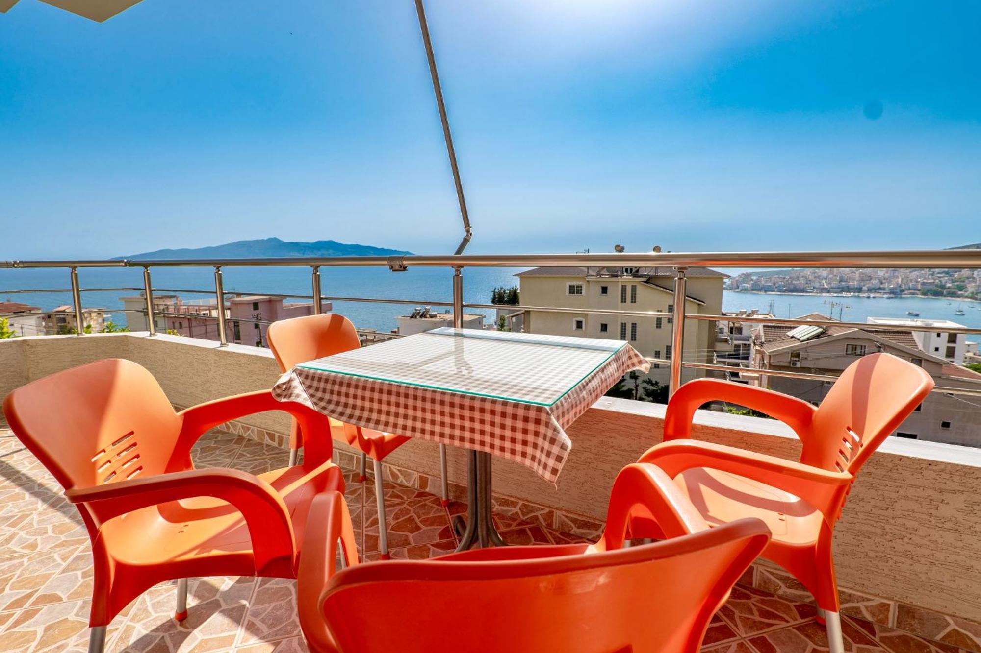 Eleni Guest House Saranda Dış mekan fotoğraf